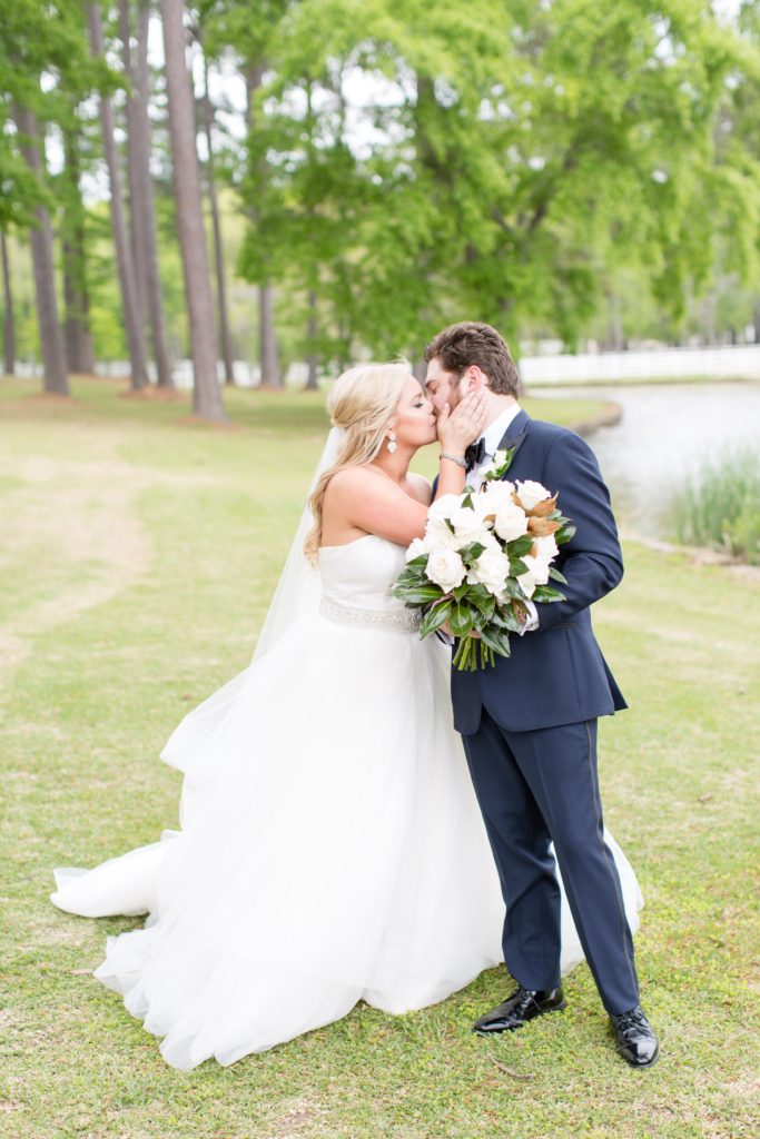 A Classis Southern Wedding at Oak Island | Best Birmingham Alabama Wedding Photographers